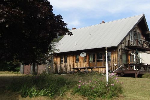 364 Hill Rd, Bath, NH 03740-4710