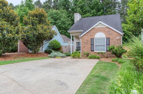 2744 Highland Rdg, Kennesaw, GA 30152-6026
