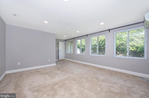 1306 Leister Dr, Silver Spring MD 20904-1547 exterior