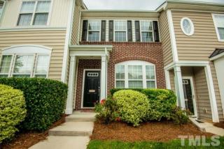 5314 Crescentview Pkwy, Raleigh, NC 27606-4547