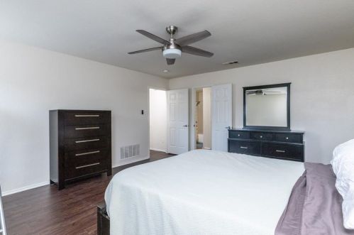 6708 Friendsway Dr, Fort Worth TX  76137-7542 exterior