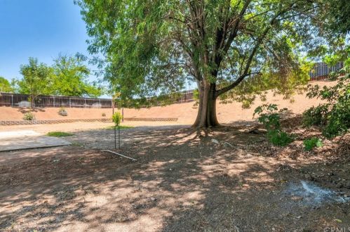 1262 Tiger Tail Dr, Riverside CA  92506-5475 exterior