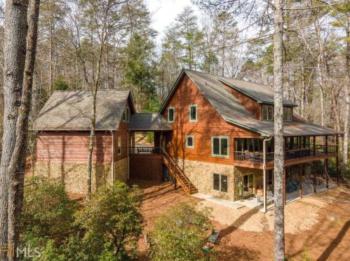 104 Winding Soque Way, Clarkesville, GA 30523-3109