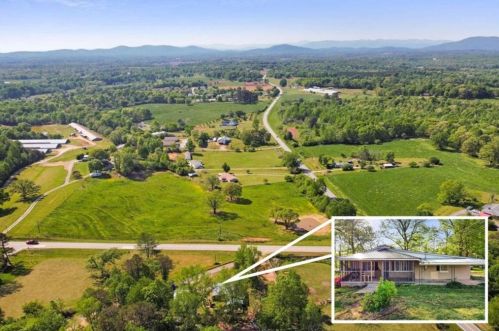 25 Piedmont Dr, Cleveland, GA 30528-6568