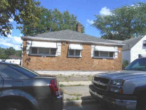 4415 Hickory Ave, Hammond, IN 46327-1775