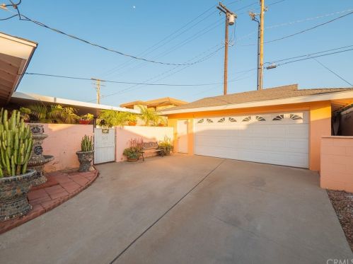 8354 Coleman St, Riverside CA  92504-3119 exterior