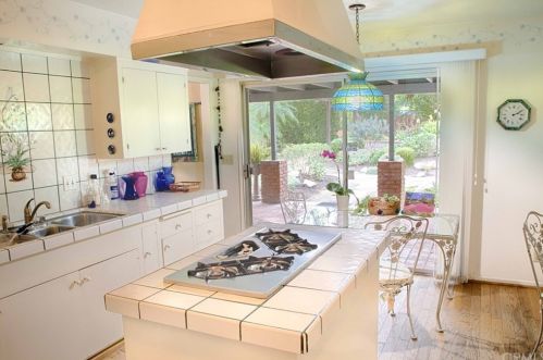 11491 Plantero Dr, Santa Ana CA 92705-3108 exterior