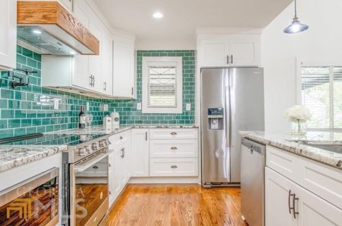 1125 Edgefield Dr, Atlanta GA  30310-3716 exterior