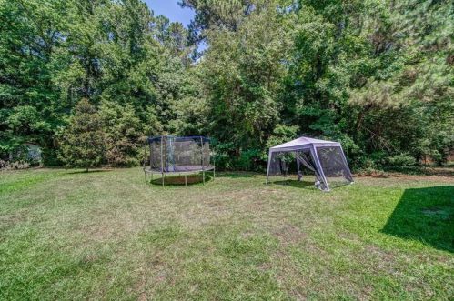 126 Ashland Dr, Stockbridge GA  30281-1769 exterior