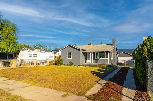 848 Campus Way, San Bernardino, CA 92405-3825