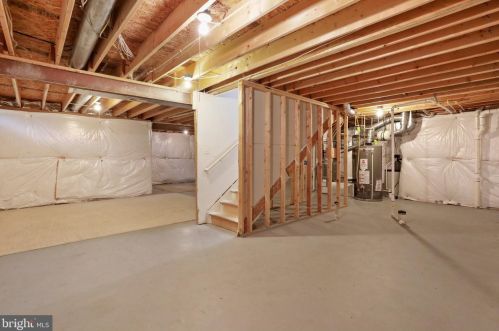 49 Pebble Beach Cir, Charles Town WV  25414-4061 exterior