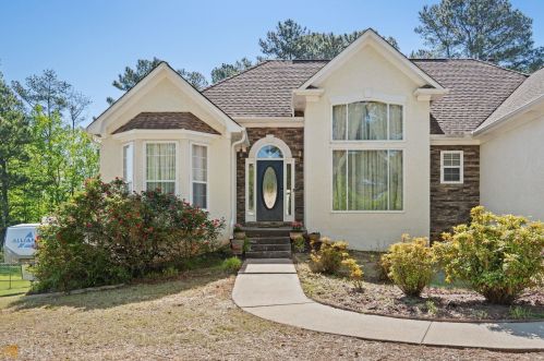 432 Walnut Creek Dr, Stockbridge, GA 30281-5877