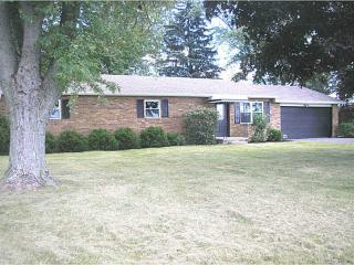 2230 Ridge Rd, Springfield, OH 45502-9380