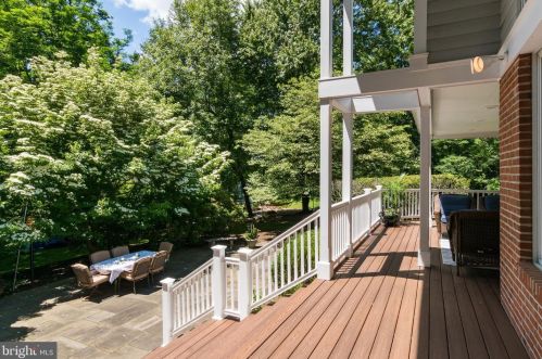 33 Brearly Rd, Princeton NJ  08540-6767 exterior