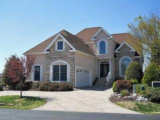59 Bay Front Pl, Hampton, VA 23664-1797