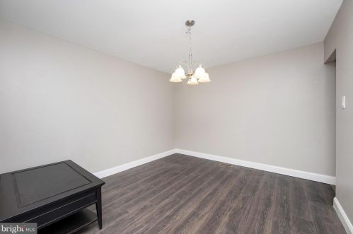 323 Timberline Dr, Mount Laurel NJ  08054-2136 exterior