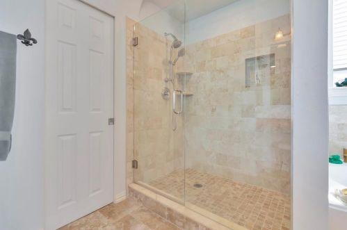 4321 Saginaw Ln, Carrollton TX 75010-1187 exterior