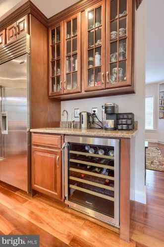 3 Twin Oaks Holw, Lancaster PA  17601-2234 exterior