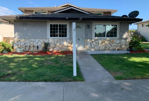 1362 Shawn Dr, San Jose, CA 95118-2581