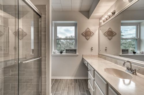 4179 Stokes Rd, Bellvue TX 77418-4139 exterior