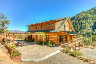1776 Upper Powell Creek Rd, Williams, OR 97544-9771