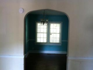 11 Bagwell Ave, Raleigh NC  27607-7136 exterior