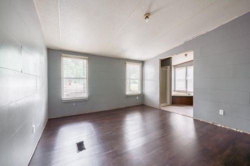 947 Davis Rd, Jefferson GA  30549-5651 exterior