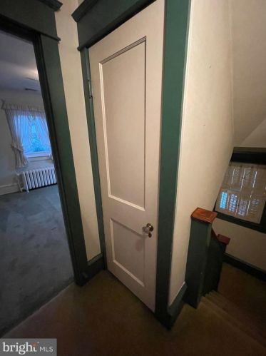 131 Marne Ave, Haddonfield NJ 08033-1443 exterior