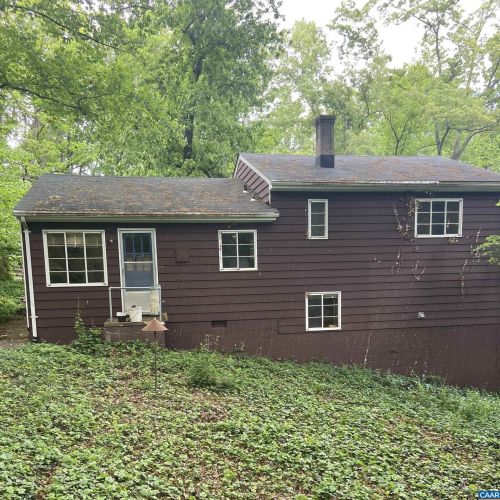 1622 Bruce Ave, Charlottesville, VA 22903-1312