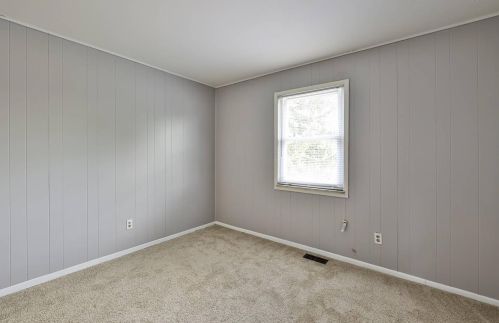 545 Bessinger Dr, Cincinnati OH 45240-3956 exterior