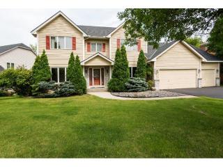 4657 Manor Dr, Saint Paul, MN 55123-2160