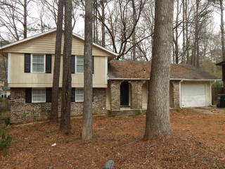 1090 Buckhurst Dr, Atlanta GA  30349-4534 exterior