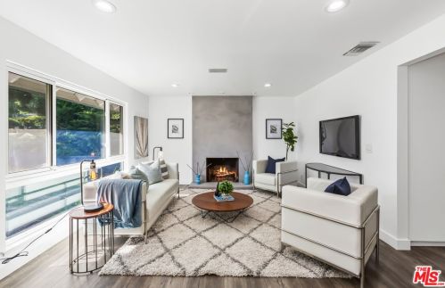 5348 Cangas Dr, Calabasas CA  91301-2308 exterior