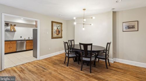627 16th St, Philadelphia PA  19130-3415 exterior