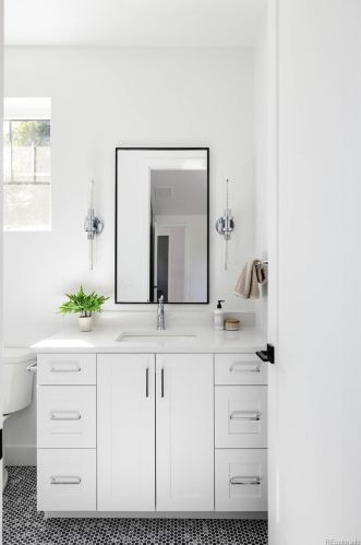 3240 Pearl St, Englewood CO  80113-2712 exterior