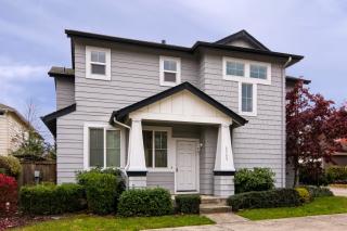 5202 Wales Dr, Eugene, OR 97402-7520