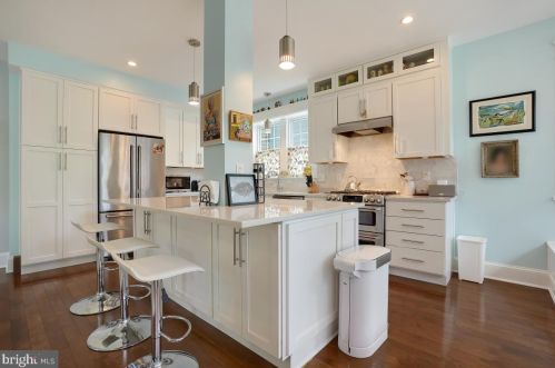 7314 Maple Ave, Silver Spring MD 20912-4318 exterior