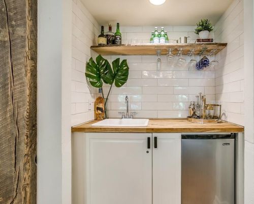 2031 Yucca Ave, Fort Worth, TX 76111-1357