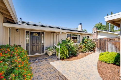 1329 Carrie Lee Way, San Jose, CA 95118-1404