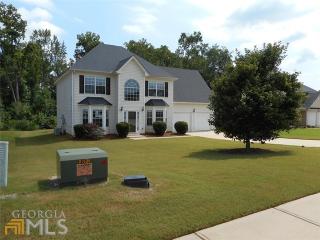 95 Rock View Ln, Porterdale, GA 30016-3089