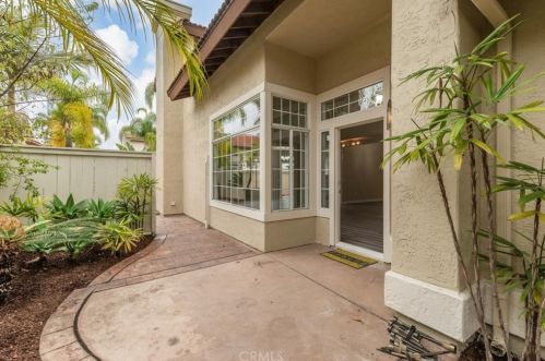 11185 Caminito Rodar, San Diego, CA 92126-6111