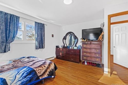 180 Dorothy Dr, Torrington CT  06790-4211 exterior