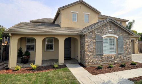 2252 Cirelli Dr, San Jose, CA 95121-1417