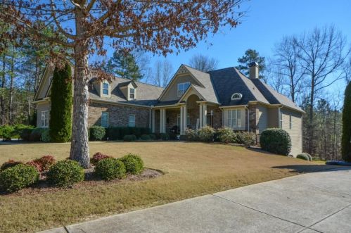 5195 Stefan Ridge Way, Buford, GA 30519-5412