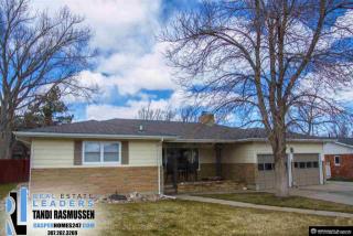 3720 Hawthorne Ave, Casper, WY 82604-4974