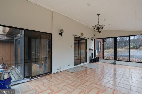 590 Wilson Ln, High View WV  26808 exterior