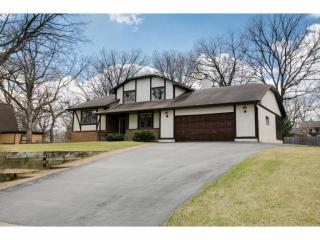 918 River Pkwy, Champlin, MN 55316-1038
