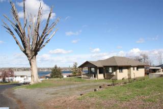 1247 Neel Loop, Kennewick, WA 99336-1540
