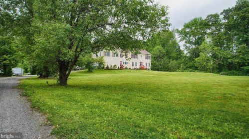 413 Route 68, Columbus, NJ 08022-2234