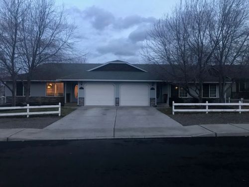 2318 29 St, Eagle Crest OR  97756-8059 exterior